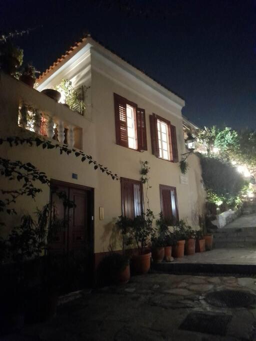 At The Foot Of Acropolis. Villa Aten Exteriör bild