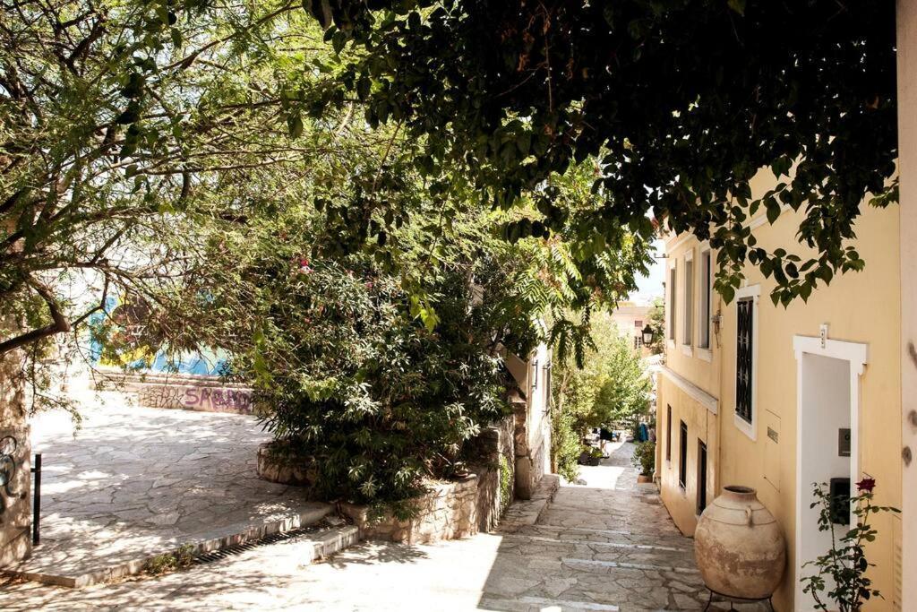 At The Foot Of Acropolis. Villa Aten Exteriör bild